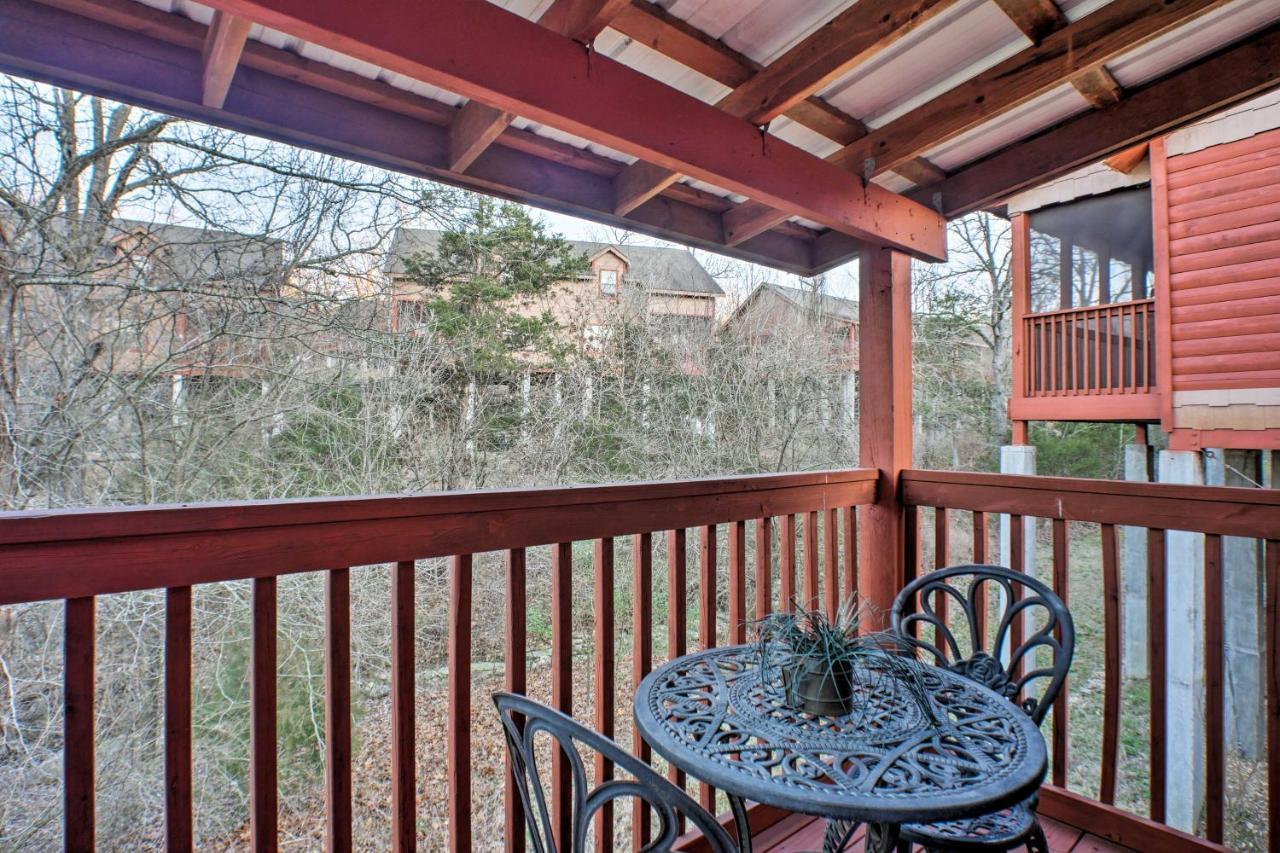 Cabin-Style Studio Right Off The Branson Strip! Daire Dış mekan fotoğraf